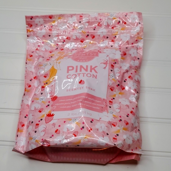 Scentsy Other - Scentsy soak Pink Cotton